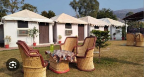 Rocks and Woods Resort Pushkar
